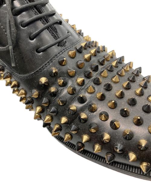 Christian Louboutin（クリスチャン・ルブタン）Christian Louboutin (クリスチャン・ルブタン) スタッズレザーシューズ ブラック サイズ:SIZE 41の古着・服飾アイテム