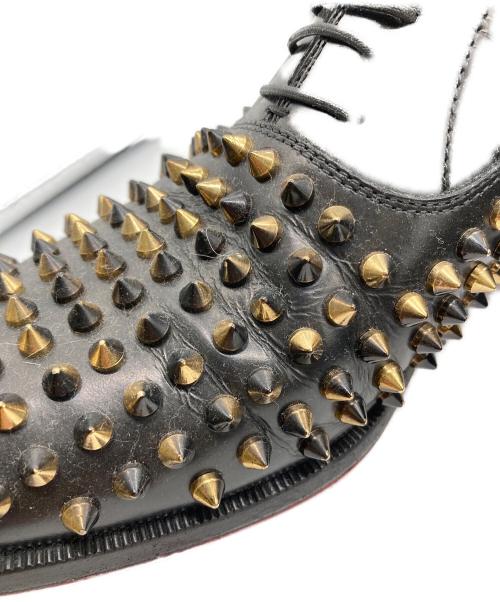 Christian Louboutin（クリスチャン・ルブタン）Christian Louboutin (クリスチャン・ルブタン) スタッズレザーシューズ ブラック サイズ:SIZE 41の古着・服飾アイテム