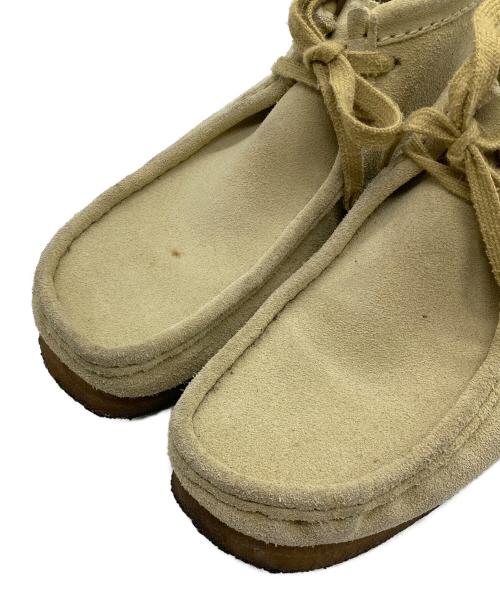 CLARKS（クラークス）CLARKS (クラークス) ワラビー ベージュ サイズ:SIZE 26cmの古着・服飾アイテム