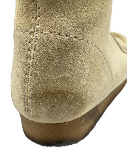 CLARKS（クラークス）CLARKS (クラークス) ワラビー ベージュ サイズ:SIZE 26cmの古着・服飾アイテム
