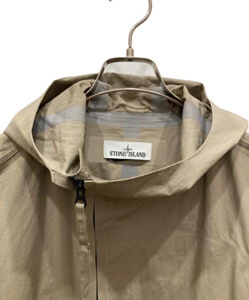 STONE ISLAND（ストーンアイランド）STONE ISLAND (ストーンアイランド) WATER REPELLENT SUPIMA COTTONフードコート ベージュ サイズ:SIZE Mの古着・服飾アイテム