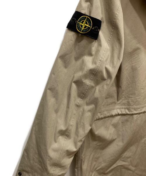 STONE ISLAND（ストーンアイランド）STONE ISLAND (ストーンアイランド) WATER REPELLENT SUPIMA COTTONフードコート ベージュ サイズ:SIZE Mの古着・服飾アイテム