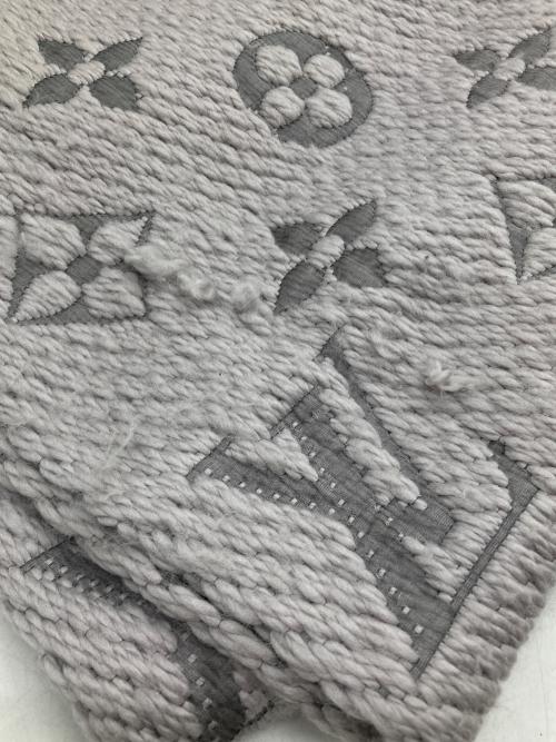 LOUIS VUITTON（ルイ ヴィトン）LOUIS VUITTON (ルイ ヴィトン) エシャルプ ロゴマニア グレーの古着・服飾アイテム