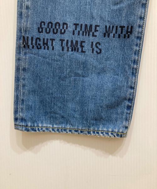 Hysteric Glamour（ヒステリックグラマー）Hysteric Glamour (ヒステリックグラマー) SLASH TYPE LOGO スリムストレートデニムパンツ インディゴ サイズ:SIZE 81cm (W32)の古着・服飾アイテム