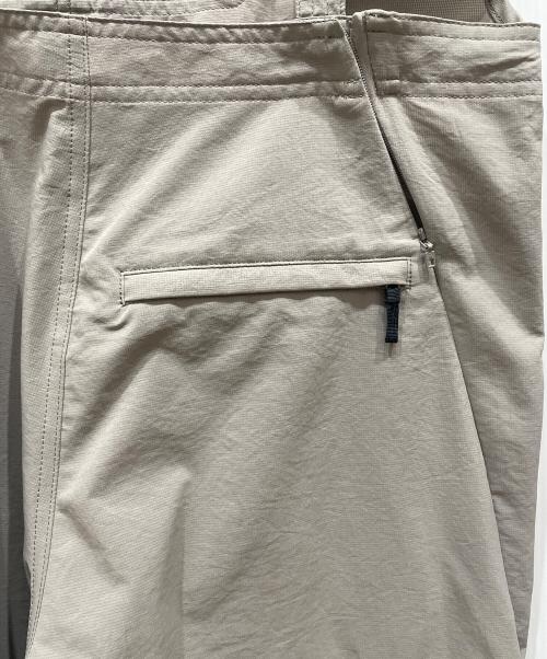 THE NORTH FACE（ザ ノース フェイス）THE NORTH FACE (ザ ノース フェイス) TNFビーフリーオーバーオール ベージュ サイズ:SIZE Lの古着・服飾アイテム