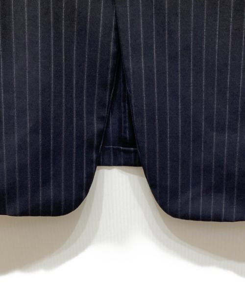 ARMANI COLLEZIONI（アルマーニ コレツィオーニ）ARMANI COLLEZIONI (アルマーニ コレツィオーニ) セットアップスーツ ネイビー サイズ:SIZE 48の古着・服飾アイテム