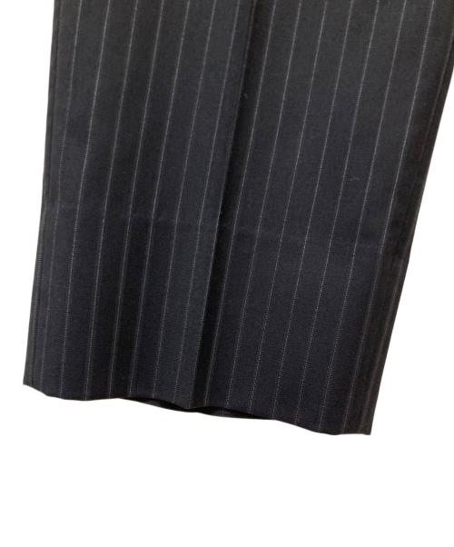 ARMANI COLLEZIONI（アルマーニ コレツィオーニ）ARMANI COLLEZIONI (アルマーニ コレツィオーニ) セットアップスーツ ネイビー サイズ:SIZE 48の古着・服飾アイテム