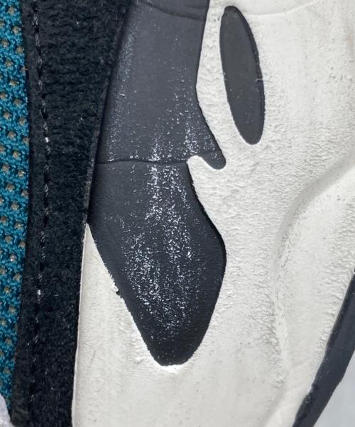 adidas（アディダス）adidas (アディダス) ローカットスニーカー　	YEEZY BOOST 700 WAVE RUNNER グレー サイズ:SIZE 27.5cmの古着・服飾アイテム