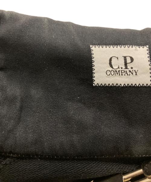 C.P COMPANY（シーピーカンパニー）C.P COMPANY (シーピーカンパニー) POLO COLLAR LIGHT FLEECE ブラック サイズ:SIZE Mの古着・服飾アイテム