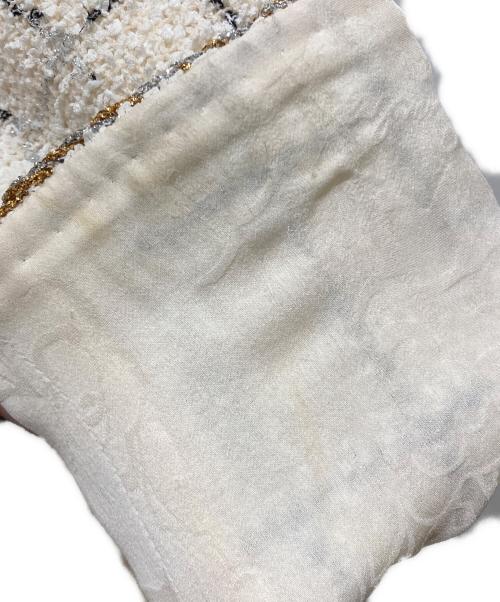 CHANEL（シャネル）CHANEL (シャネル) ココマーク ツイード セットアップ ホワイト サイズ:SIZE 36の古着・服飾アイテム