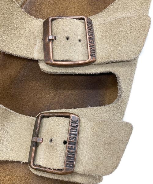 BIRKENSTOCK（ビルケンシュトック）BIRKENSTOCK (ビルケンシュトック) アリゾナサンダル ベージュ サイズ:SIZE 26の古着・服飾アイテム