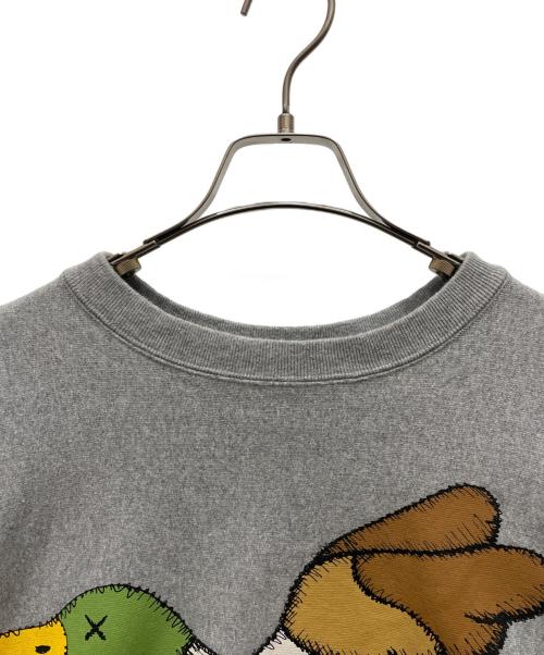 HUMAN MADE（ヒューマンメイド）HUMAN MADE (ヒューマンメイド) KAWS (カウズ) プリントスウェット グレー サイズ:XXLの古着・服飾アイテム