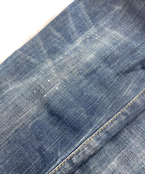 DSQUARED2（ディースクエアード）DSQUARED2 (ディースクエアード) ペイント加工スキニーデニムパンツ インディゴ サイズ:SIZE 40の古着・服飾アイテム