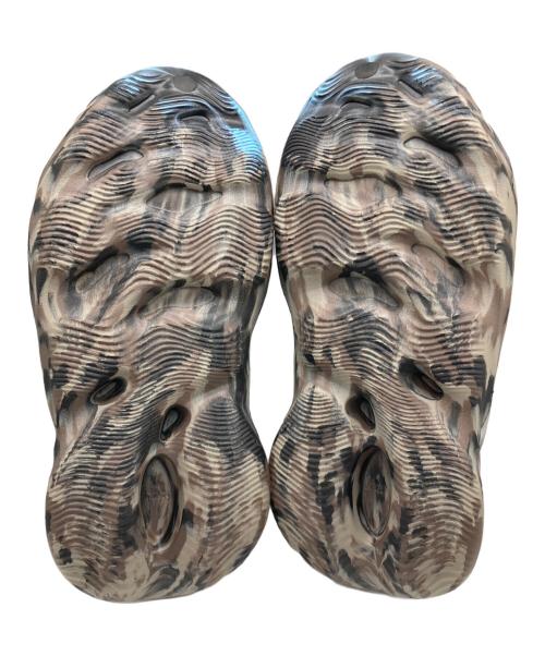 adidas（アディダス）adidas (アディダス) イージー フォームランナー ブラウン サイズ:SIZE 27.5cmの古着・服飾アイテム