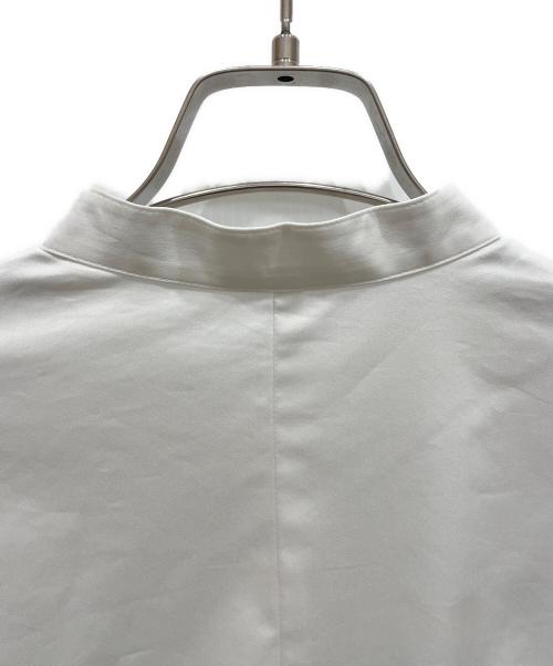 LE PHIL（ル フィル）LE PHIL (ル フィル) バンドカラーフレアシャツ ホワイト サイズ:freeの古着・服飾アイテム