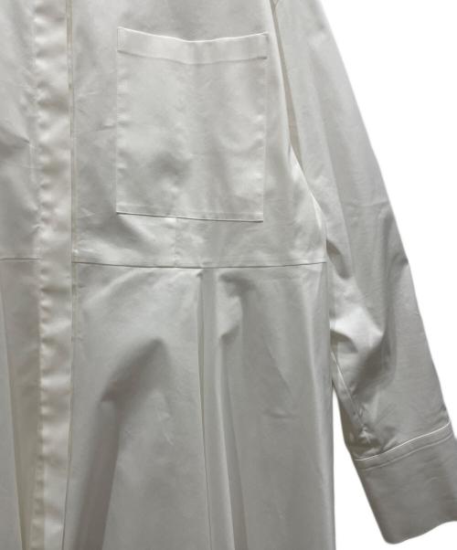 LE PHIL（ル フィル）LE PHIL (ル フィル) バンドカラーフレアシャツ ホワイト サイズ:freeの古着・服飾アイテム