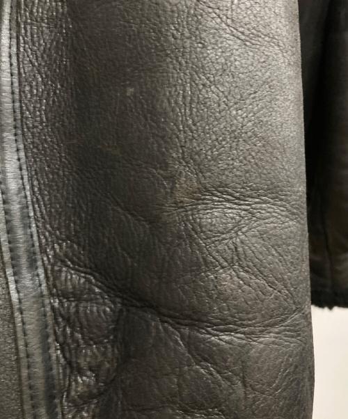 AVIREX（アヴィレックス）AVIREX (アヴィレックス) TYPE B-3 ムートンジャケット ブラック サイズ:SIZE 32の古着・服飾アイテム