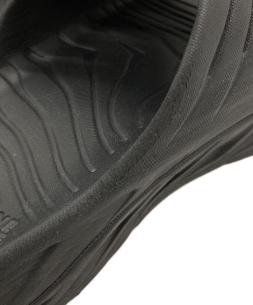 HOKAONEONE（ホカオネオネ）HOKAONEONE (ホカオネオネ) リカバリースライドサンダル ブラック サイズ:SIZE M9の古着・服飾アイテム