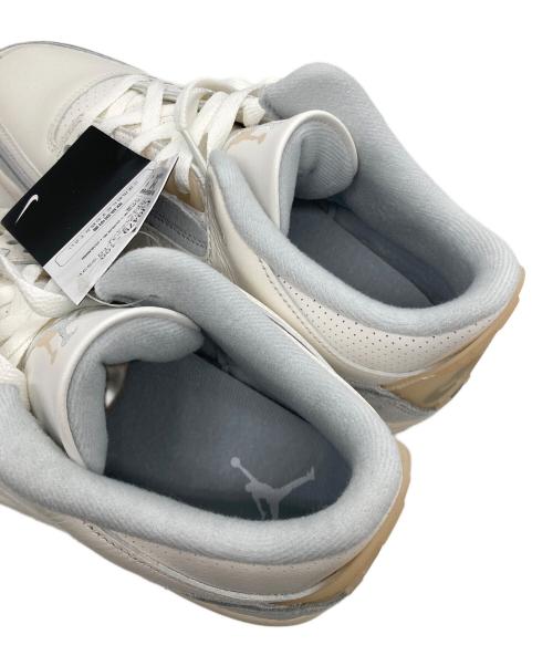 NIKE（ナイキ）NIKE (ナイキ) スニーカー　AIR JORDAN3 ホワイト サイズ:SIZE 28cm 未使用品の古着・服飾アイテム