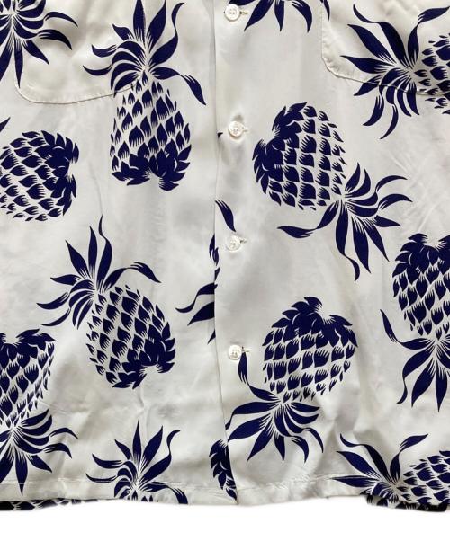Sun Surf（サンサーフ）Sun Surf (サンサーフ) アロハシャツ ホワイト×ネイビー サイズ:XLの古着・服飾アイテム