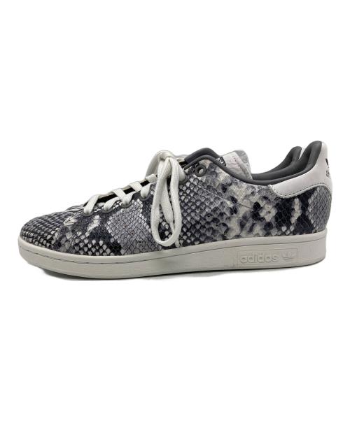 adidas（アディダス）adidas (アディダス) Stan Smith Snakeskin ホワイト サイズ:SIZE 26.5cmの古着・服飾アイテム