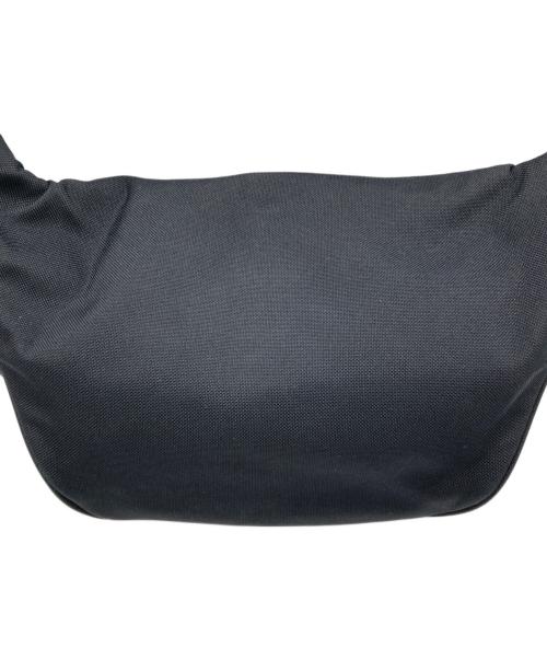 BALENCIAGA（バレンシアガ）BALENCIAGA (バレンシアガ) EXPLORER CREW BELT PACK ブラックの古着・服飾アイテム