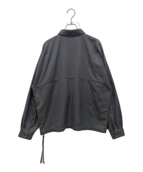STAMPD（スタンプド）STAMPD (スタンプド) Berlin Button Up Shir グレー サイズ:SIZE Mの古着・服飾アイテム