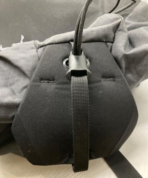 ARC'TERYX（アークテリクス）ARC'TERYX (アークテリクス) アロー20 バケットバッグ　Arro 20 Bucket Bag ブラックの古着・服飾アイテム