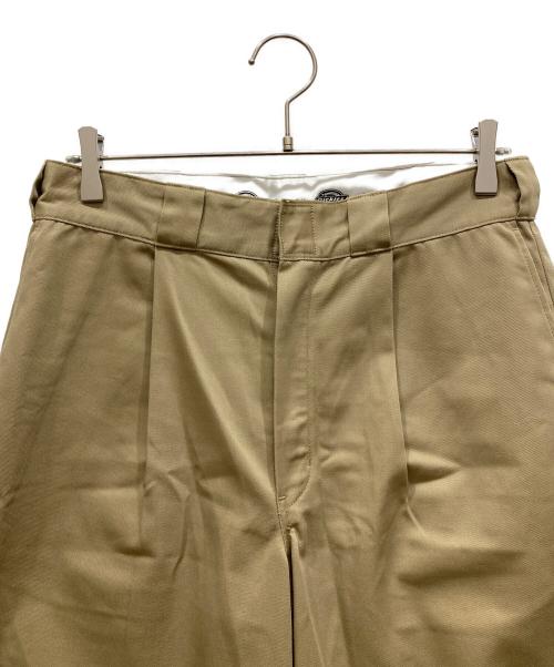 Dickies（ディッキーズ）Dickies (ディッキーズ) ok.soon (オクスン) wide chino ベージュ サイズ:SIZE Lの古着・服飾アイテム