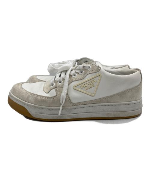 PRADA（プラダ）PRADA (プラダ) ローカットスニーカー ベージュ サイズ:SIZE 35.5の古着・服飾アイテム