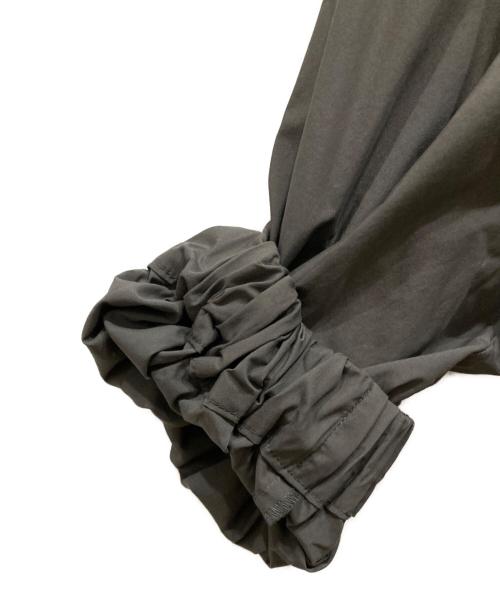 YORI（ヨリ）yori (ヨリ) コットンバックリボンブラウス グレー サイズ:SIZE 36の古着・服飾アイテム