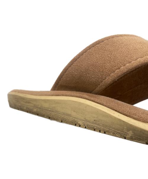 ISLAND SLIPPER（アイランドスリッパ）ISLAND SLIPPER (アイランドスリッパ) クロスストラップスウェードサンダル ブラウン サイズ:28cmの古着・服飾アイテム