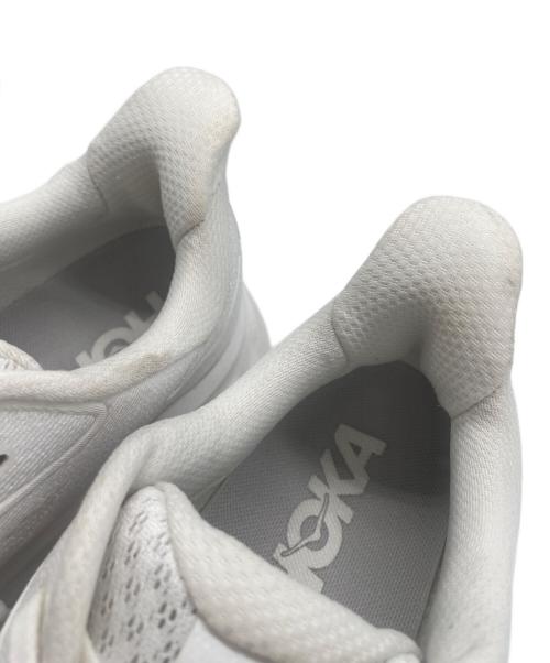 HOKA（ホカ）HOKA (ホカ) CLIFTON10 ホワイト サイズ:27.5cmの古着・服飾アイテム