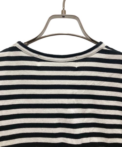 PLAY COMME des GARCONS（プレイコムデギャルソン）PLAY COMME des GARCONS (プレイコムデギャルソン) ハートワッペンボーダーカットソー ホワイト サイズ:SIZE Sの古着・服飾アイテム