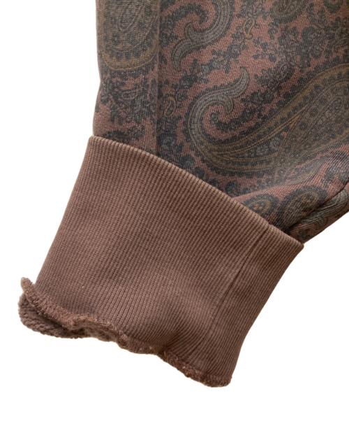 Carhartt WIP（カーハート ワーク イン プログレス）CARHARTT WIP (カーハート ワーク イン プログレス) PAISLEY SWEATSHIRT ブラウン サイズ:SIZE Mの古着・服飾アイテム