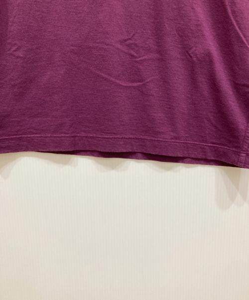 STONE ISLAND（ストーンアイランド）STONE ISLAND (ストーンアイランド) ロゴ刺繍VネックTシャツ パープル サイズ:SIZE Sの古着・服飾アイテム