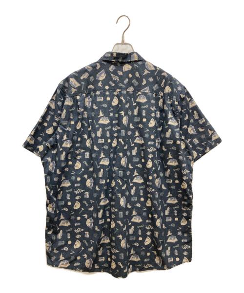 L.L.Bean（エルエルビーン）L.L.Bean (エルエルビーン) キャンプ柄半袖シャツ ネイビー サイズ:SIZE XLの古着・服飾アイテム