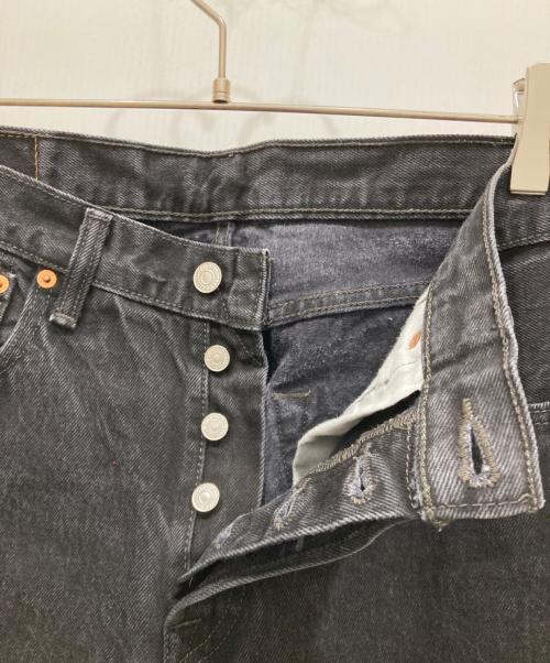 LEVI'S（リーバイス）LEVI'S (リーバイス) デニムパンツ ブラック サイズ:SIZE 32の古着・服飾アイテム