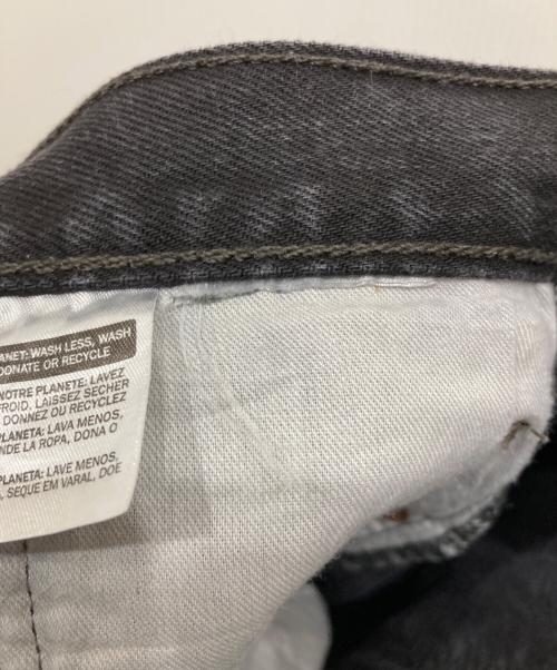 LEVI'S（リーバイス）LEVI'S (リーバイス) デニムパンツ ブラック サイズ:SIZE 32の古着・服飾アイテム
