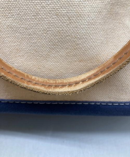 L.L.Bean（エルエルビーン）L.L.Bean (エルエルビーン) レザーハンドルキャンバストートバッグ アイボリー×ネイビーの古着・服飾アイテム