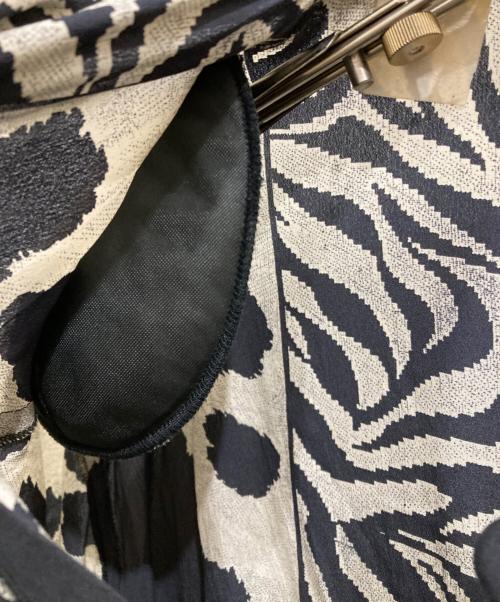 FENDI（フェンディ）FENDI (フェンディ) シルクワンピース ブラック サイズ:SIZE 44の古着・服飾アイテム