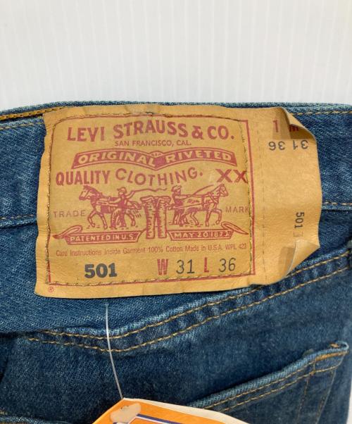 LEVI'S（リーバイス）LEVI'S (リーバイス) 501デニムパンツ インディゴ サイズ:SIZE 78.5cm (W31) 未使用品の古着・服飾アイテム