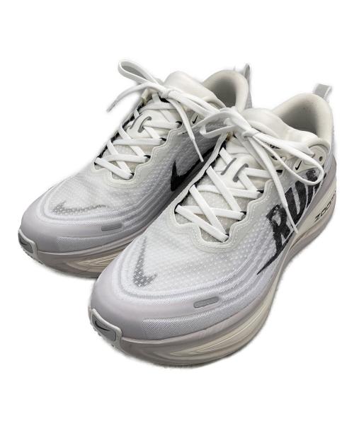 NIKE（ナイキ）NIKE (ナイキ) ローカットスニーカー　Air Zoom Vomero Plus 'Run' ホワイト サイズ:SIZE 27.5cmの古着・服飾アイテム