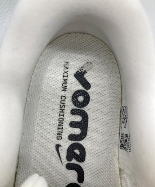 NIKE（ナイキ）NIKE (ナイキ) ローカットスニーカー　Air Zoom Vomero Plus 'Run' ホワイト サイズ:SIZE 27.5cmの古着・服飾アイテム