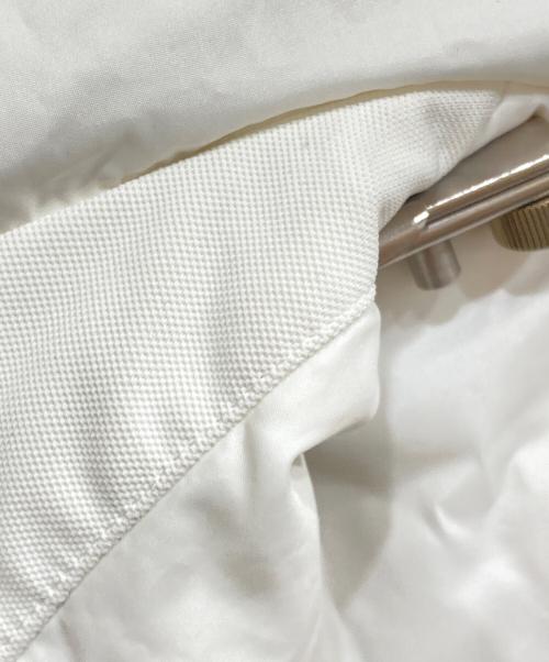 LACOSTE（ラコステ）LACOSTE (ラコステ) 耐水透湿ピケダウンジャケット ホワイト サイズ:SIZE Lの古着・服飾アイテム