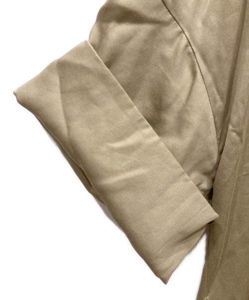 ebure（エブール）EBURE (エブール) コットン キュプラ スキッパーカラー ワンピース ベージュ サイズ:SIZE 38 未使用品の古着・服飾アイテム