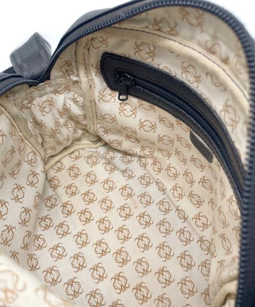LOEWE（ロエベ）LOEWE (ロエベ) アナグラムショルダーバッグ ブラックの古着・服飾アイテム