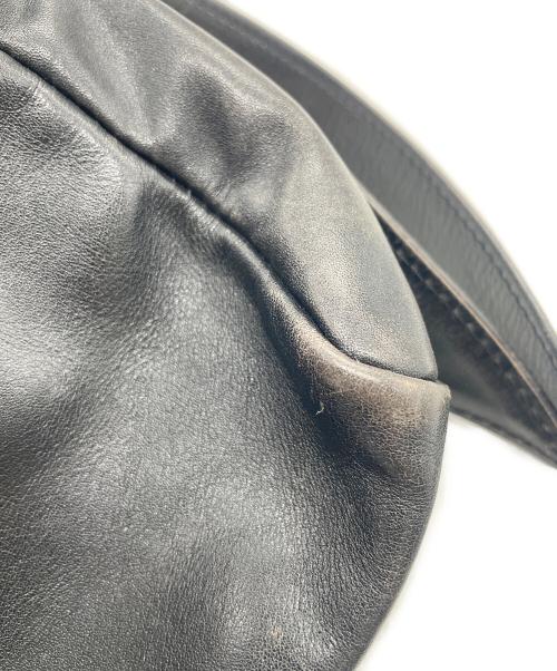 LOEWE（ロエベ）LOEWE (ロエベ) アナグラムショルダーバッグ ブラックの古着・服飾アイテム