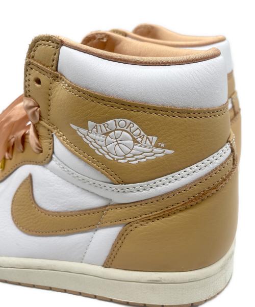 NIKE（ナイキ）NIKE (ナイキ) WMNS AIR JORDAN 1 RETRO HIGH OG PRALINE ベージュ×ホワイト サイズ:28.5の古着・服飾アイテム