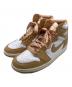 NIKE（ナイキ）の古着「WMNS AIR JORDAN 1 RETRO HIGH OG PRALINE」｜ベージュ×ホワイト